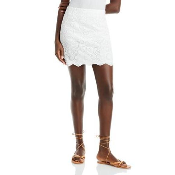 AQUA Ladies White Paisley Eyelet Lace Mini Skirt, Size XS, NWT! - Picture 1 of 4